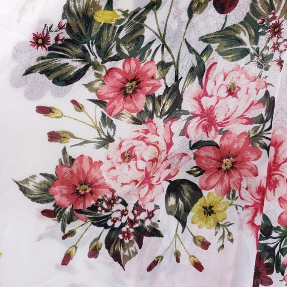 Torrid WHITE Romantic Floral Chiffon High Low Hem Dress - Picture 10 of 13